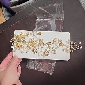 Gold and pearl headpiece